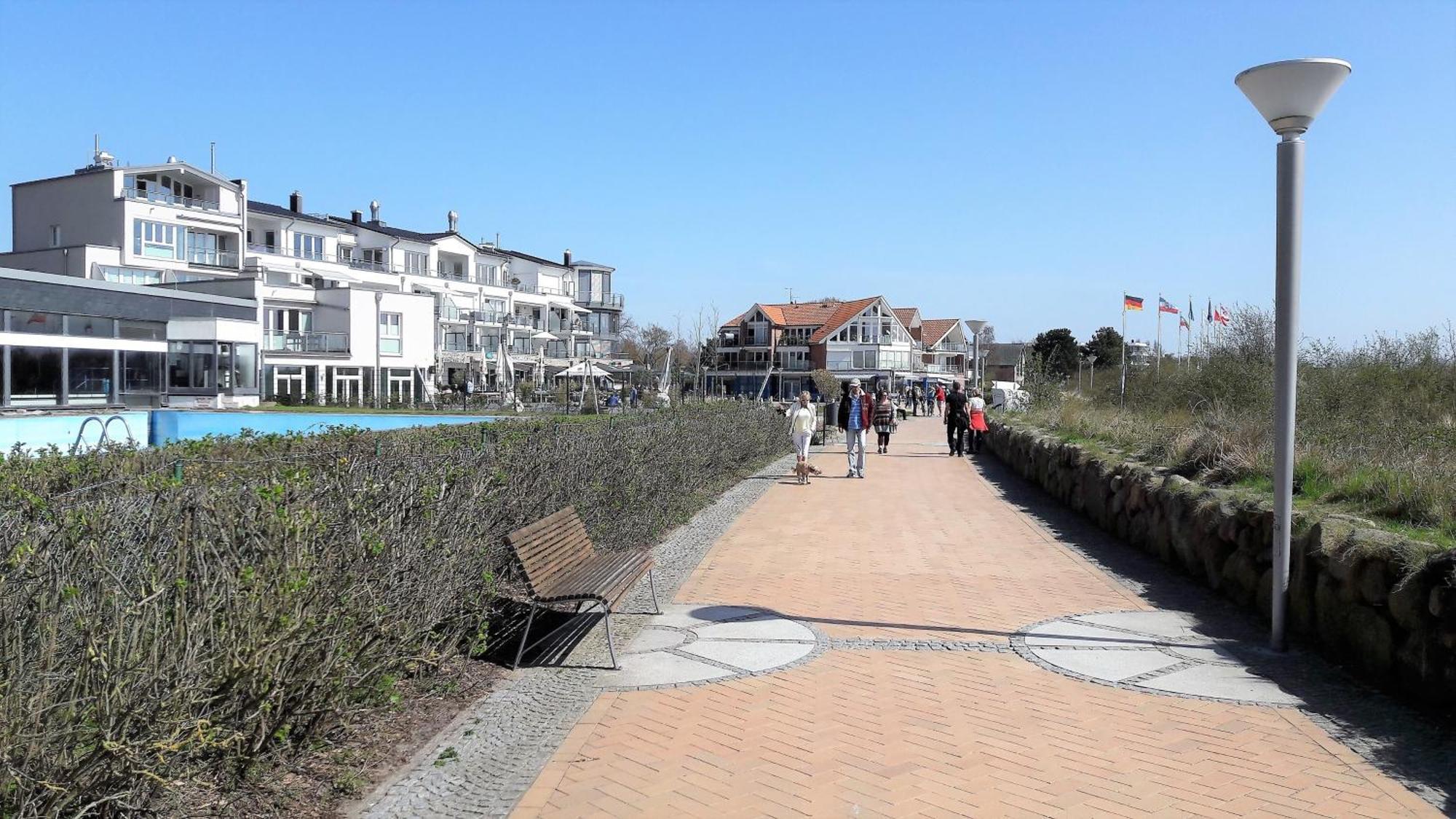 Fewo Muschelgetuschel Im Prinz Hamlet - Direkte Strandlage Pelzerhaken Luaran gambar